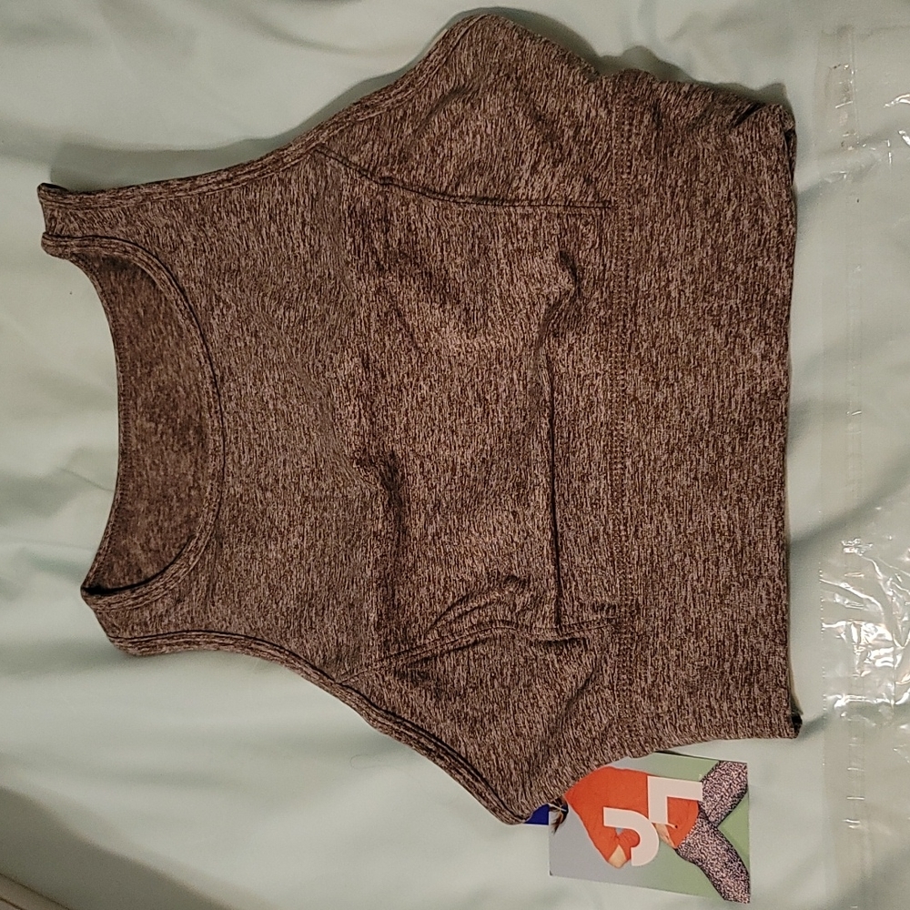 JoyLab. NWT.  Sports bra  XS. Mocha